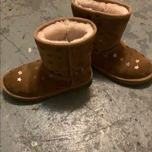 Uggs size 2 new condition